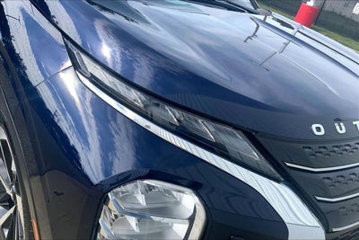 2022 Mitsubishi Outlander SE