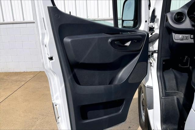 2024 Mercedes-Benz Sprinter Passenger 144 WB