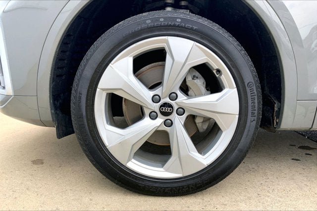 2023 Audi Q5 S line Premium Plus