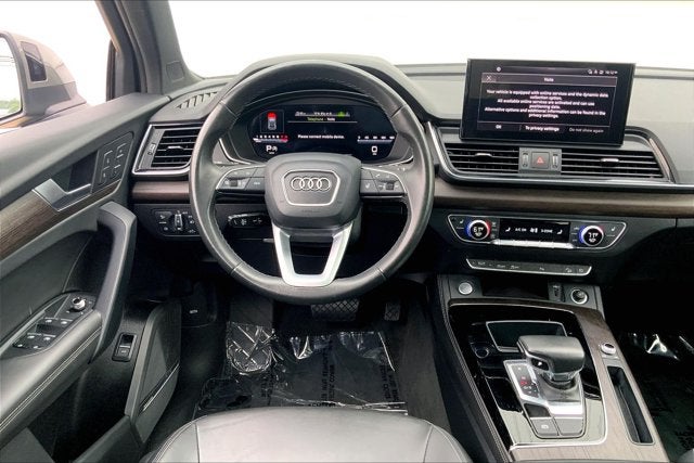 2023 Audi Q5 S line Premium Plus
