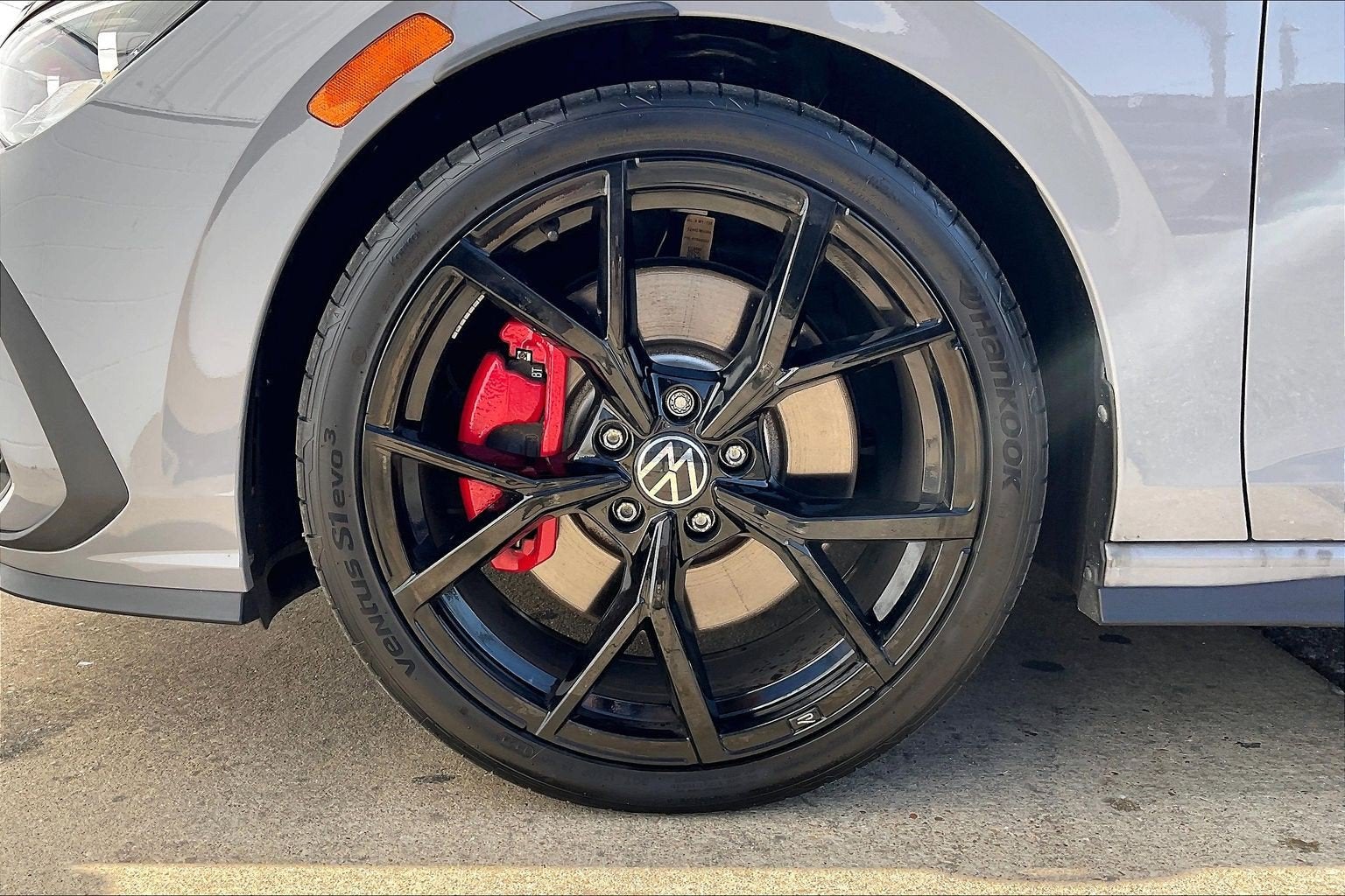 2024 Volkswagen Golf GTI 380 S