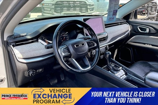 2022 Jeep Compass Latitude Lux