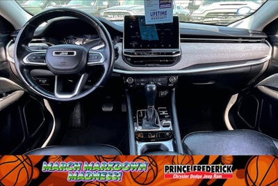 2022 Jeep Compass Latitude Lux