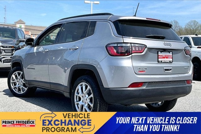 2022 Jeep Compass Latitude Lux