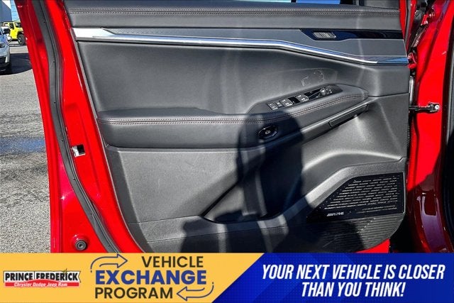 2025 Jeep Wagoneer S Limited