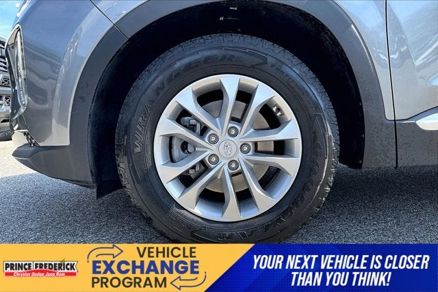 2019 Hyundai Santa Fe SE