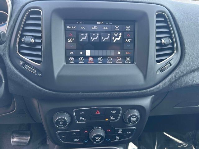 2020 Jeep Compass Latitude w/Sun/Safety Pkg