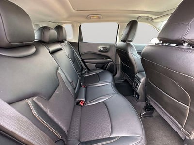 2020 Jeep Compass Latitude w/Sun/Safety Pkg