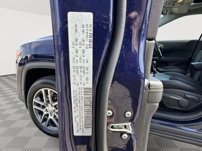 2020 Jeep Compass Latitude w/Sun/Safety Pkg