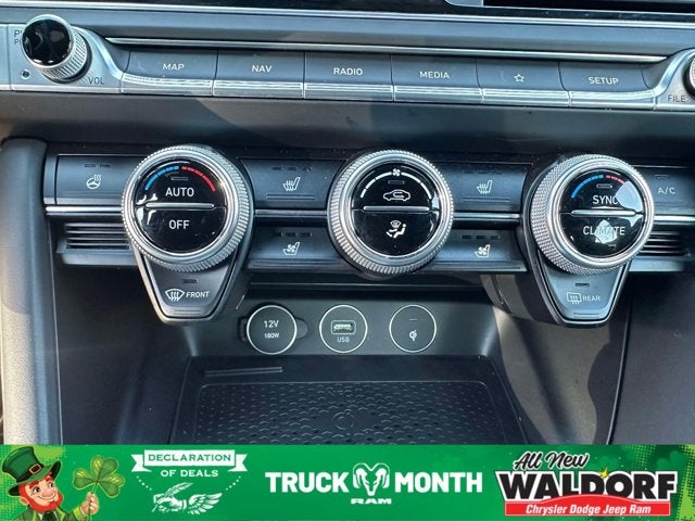 2023 Genesis G70 3.3T