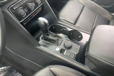 2022 Volkswagen Atlas Cross Sport 2.0T SE w/Technology