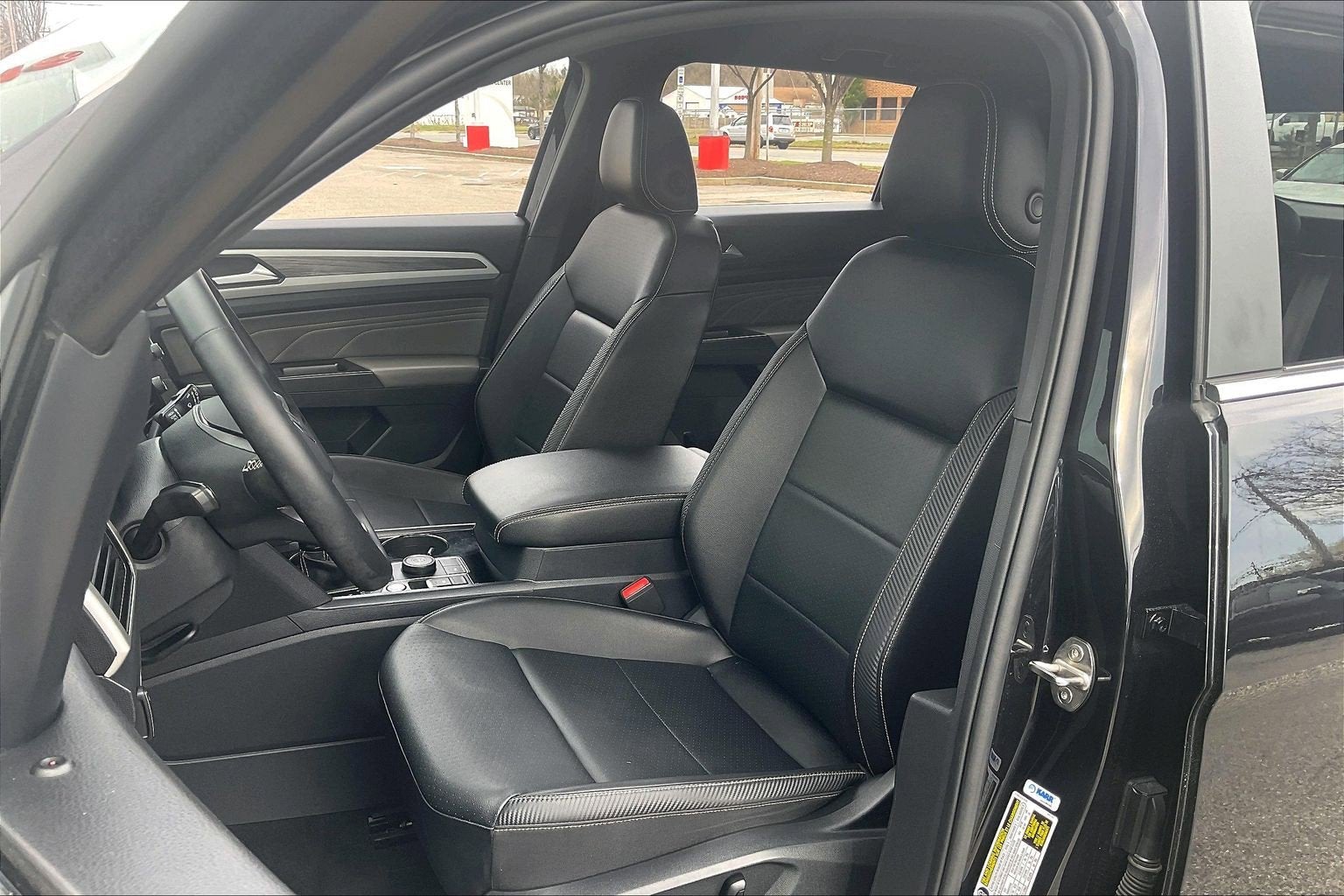 2022 Volkswagen Atlas Cross Sport 2.0T SE w/Technology