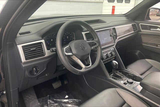 2022 Volkswagen Atlas Cross Sport 2.0T SE w/Technology