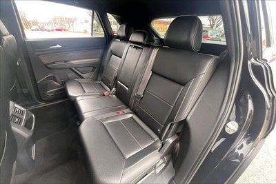 2022 Volkswagen Atlas Cross Sport 2.0T SE w/Technology