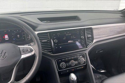 2022 Volkswagen Atlas Cross Sport 2.0T SE w/Technology