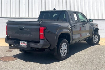 2025 Toyota Tacoma 4WD SR5