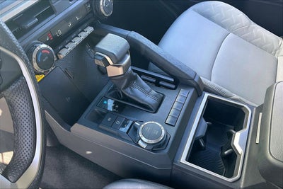 2024 Toyota Tacoma 4WD SR5