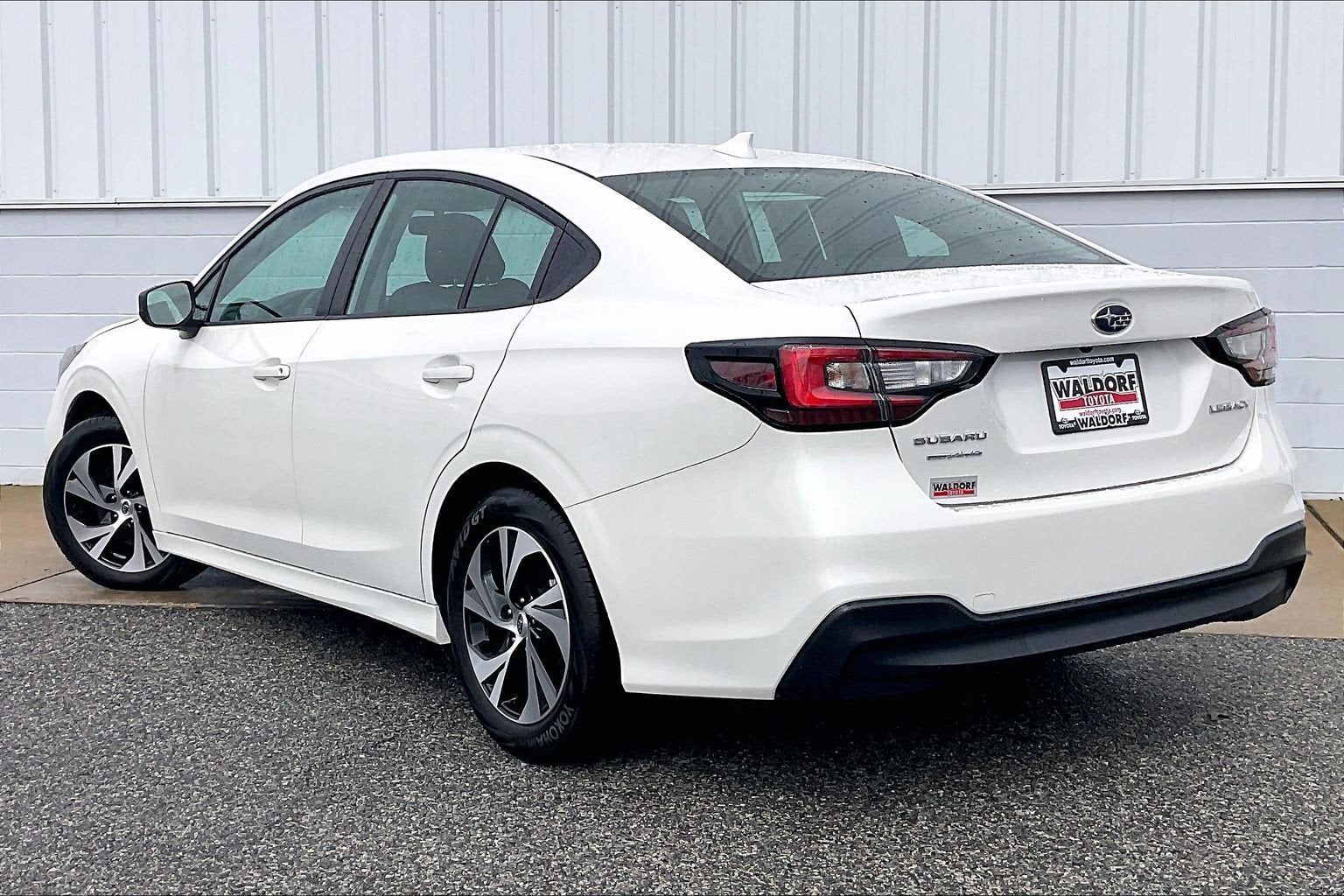 2025 Subaru Legacy Base