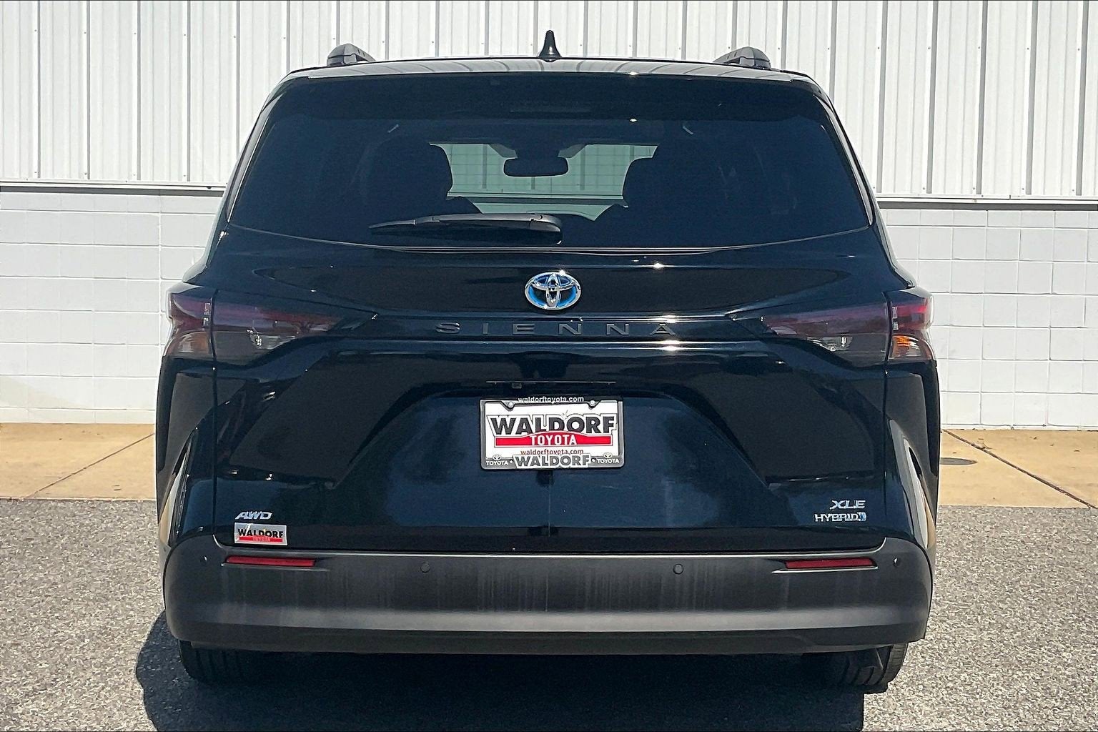 2024 Toyota Sienna XLE