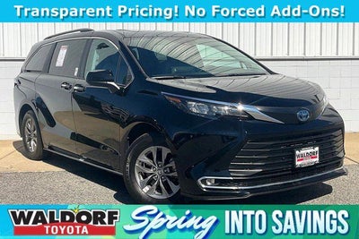 2024 Toyota Sienna XLE