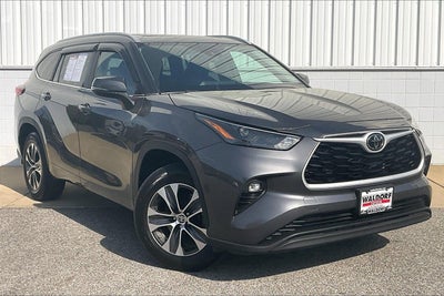 2023 Toyota Highlander XLE