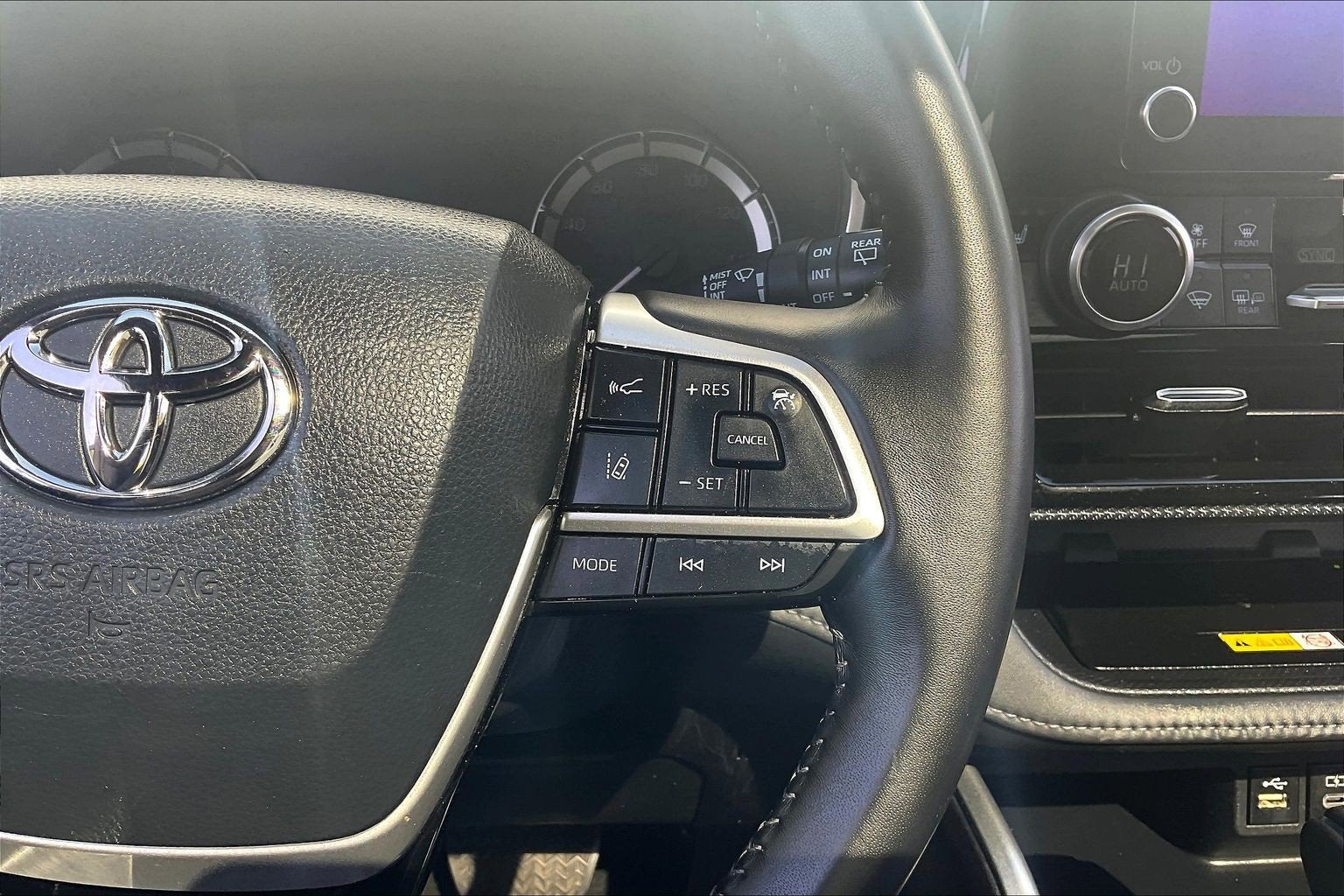 2023 Toyota Highlander XSE