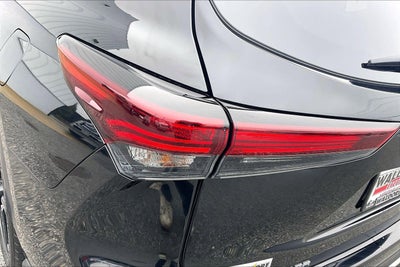 2025 Toyota Highlander XSE