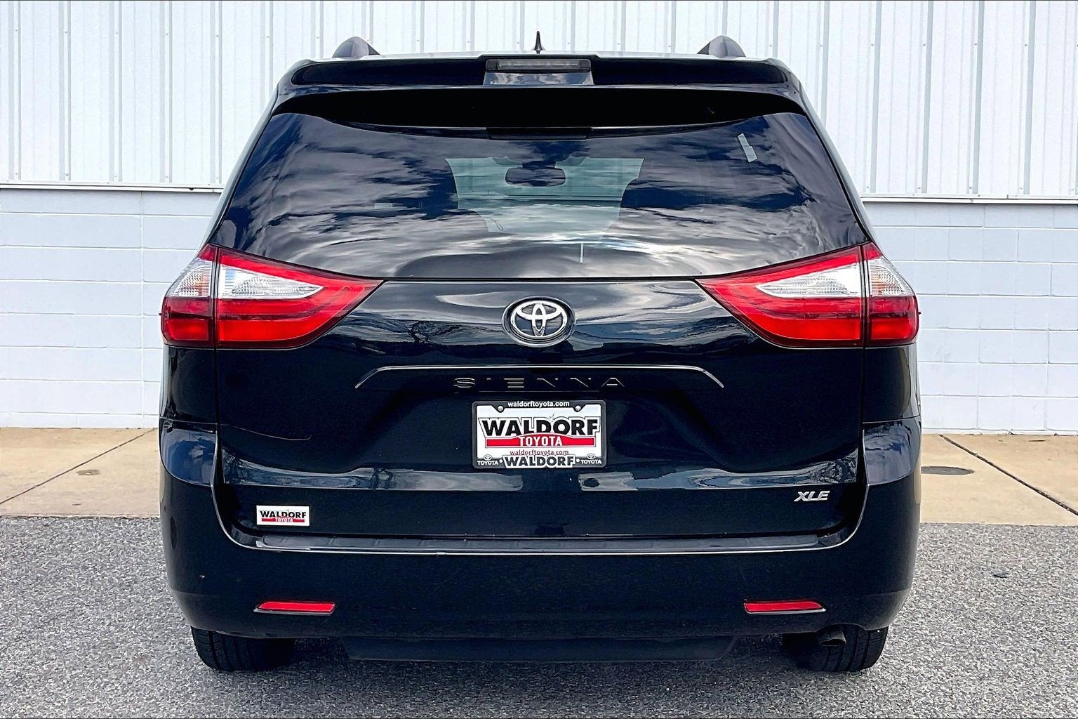2019 Toyota Sienna XLE
