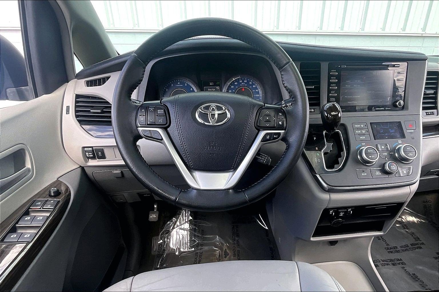2019 Toyota Sienna XLE