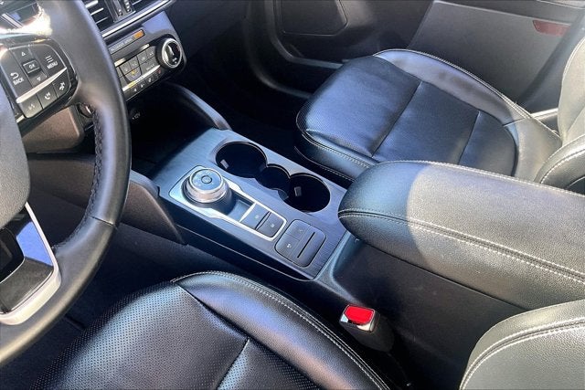 2022 Ford Escape SEL LUXURY SUV