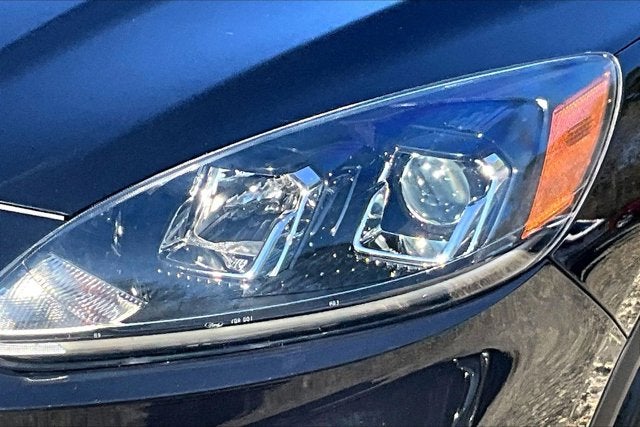 2022 Ford Escape SEL LUXURY SUV