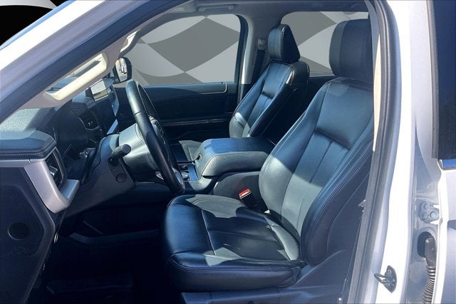 2023 Ford Expedition XLT PANO ROOF LUXURY PACKAGE
