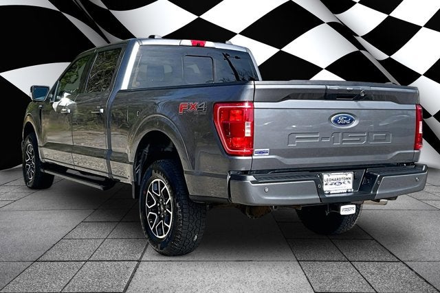 2022 Ford F-150 XLT V8 SPORT FX4 LONG BED