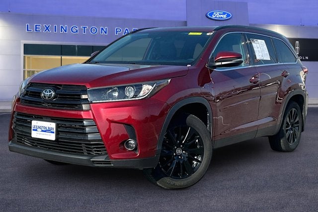 2019 Toyota Highlander SE
