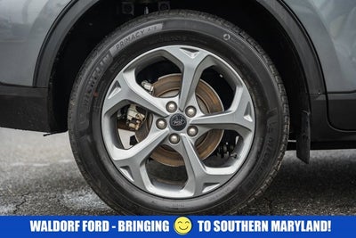 2025 Ford Escape ST-Line Select