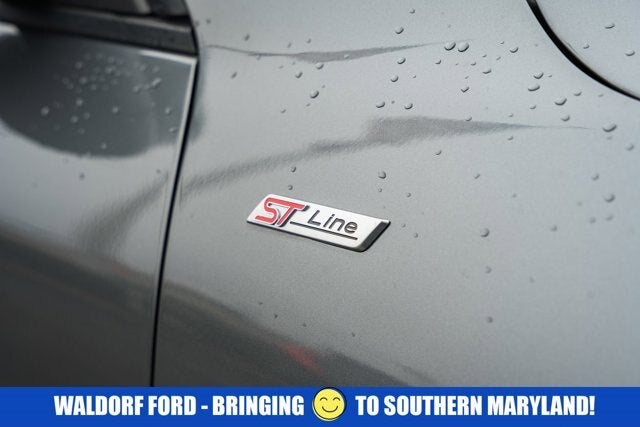2025 Ford Escape ST-Line Select