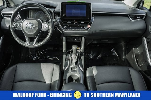 2023 Toyota Corolla Cross XLE