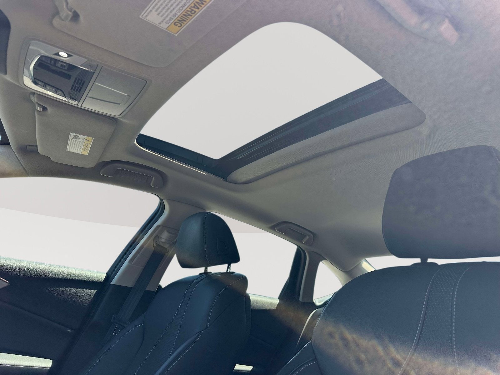 2022 Acura TLX w/Technology Package
