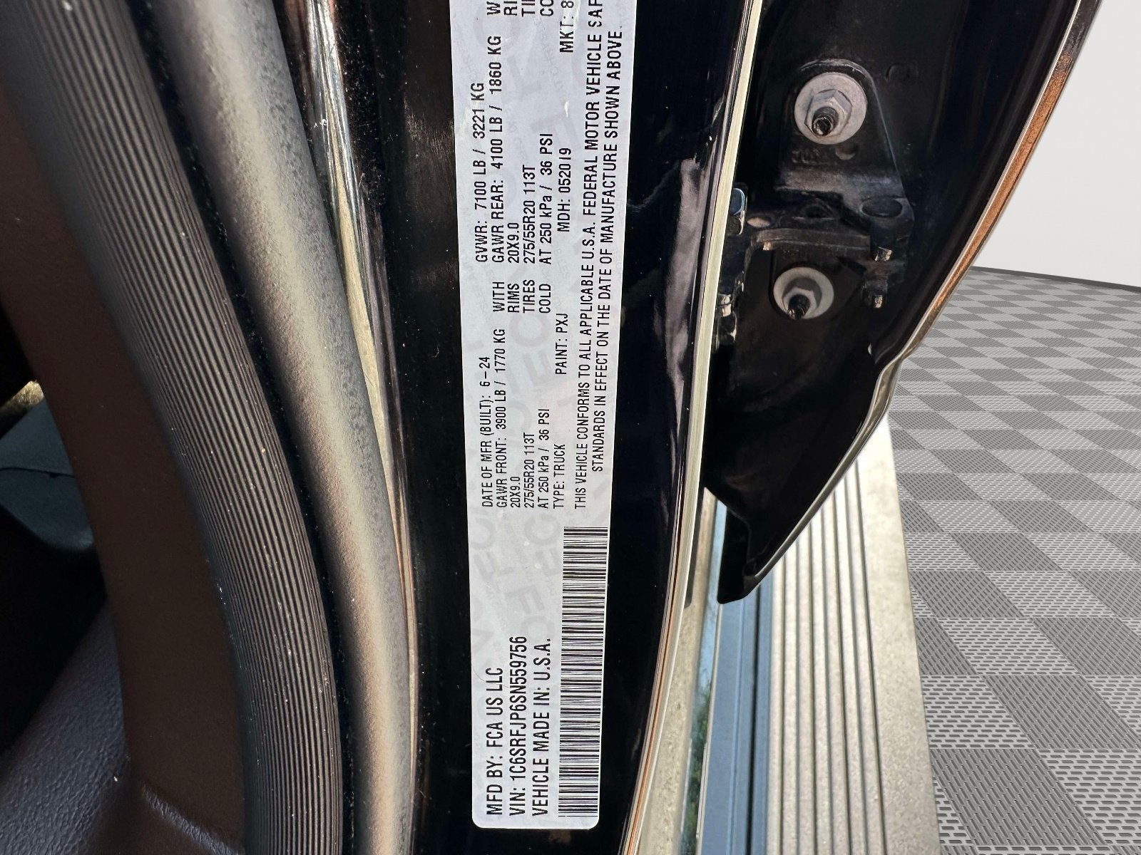 2025 RAM 1500 Laramie