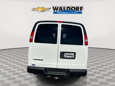 2023 Chevrolet Express Passenger 3500 1LS