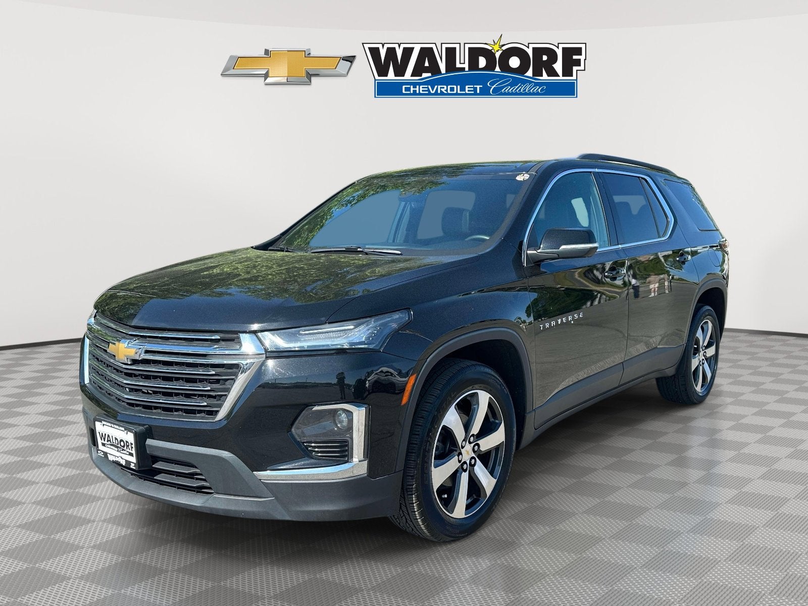 2023 Chevrolet Traverse LT Leather