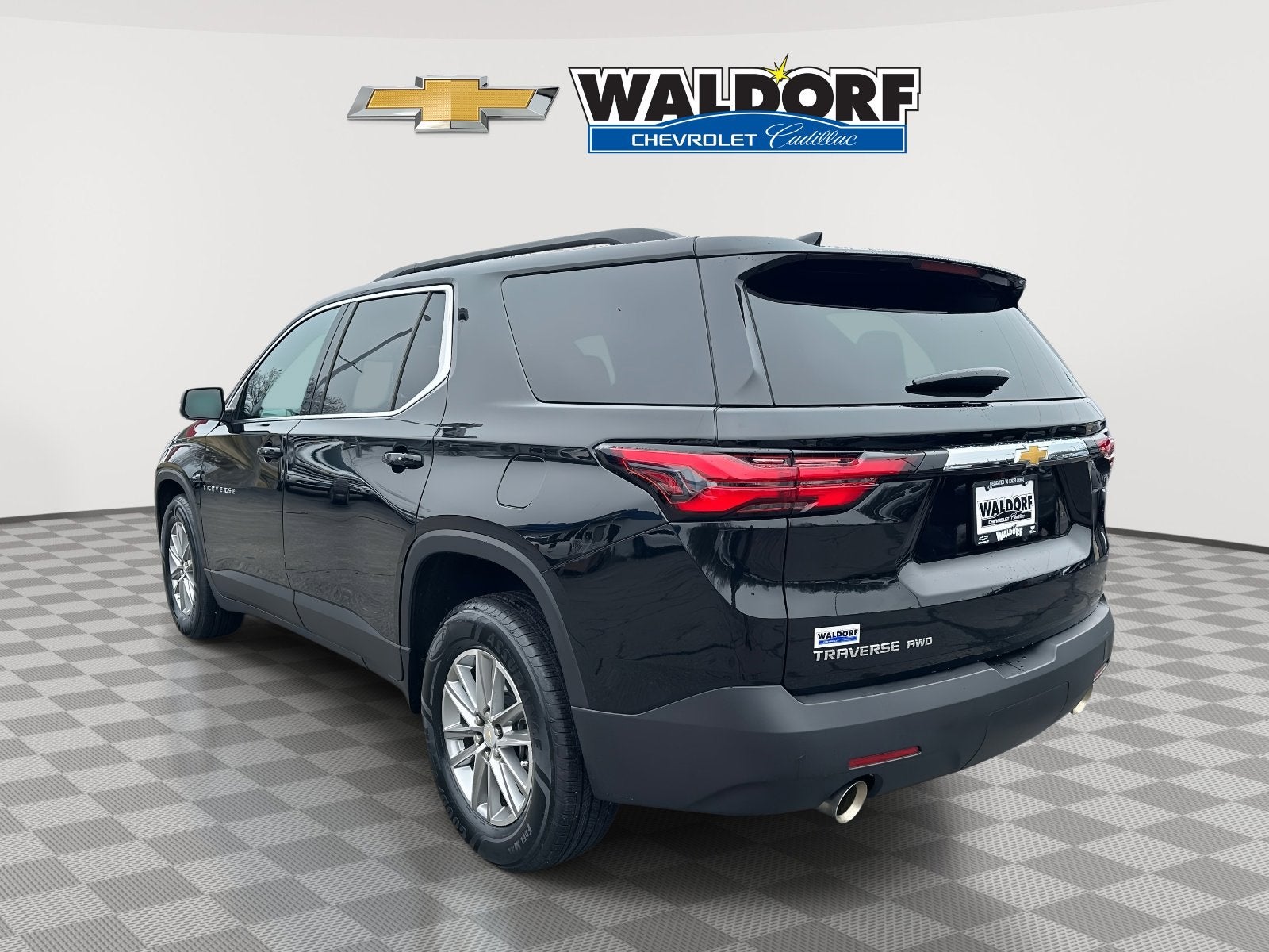 2023 Chevrolet Traverse LT Leather