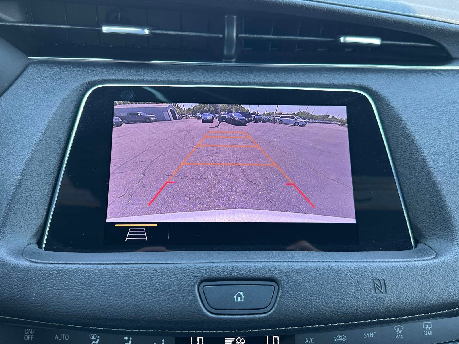 2019 Cadillac XT4 AWD Premium Luxury