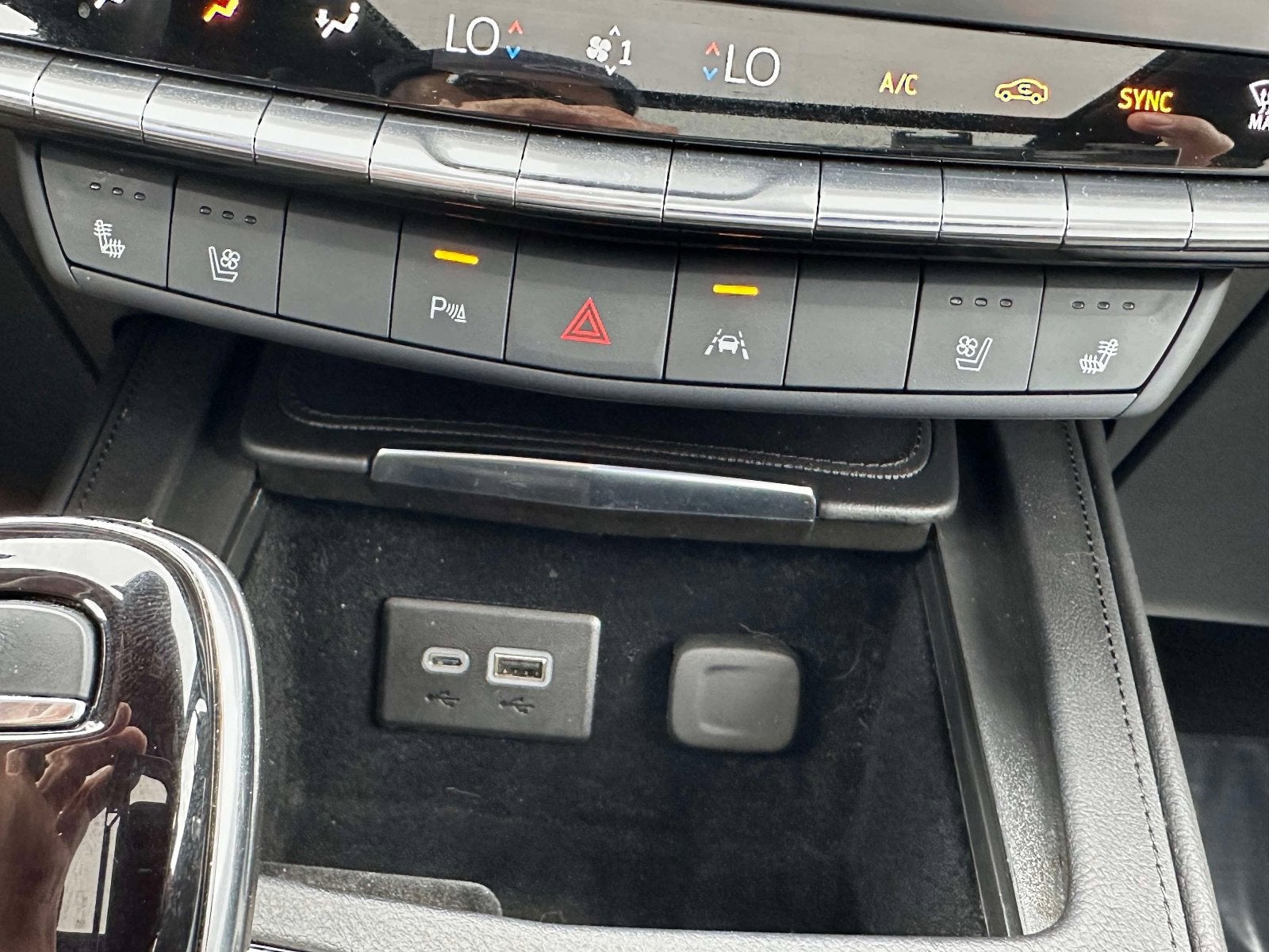 2025 Cadillac XT4 Sport