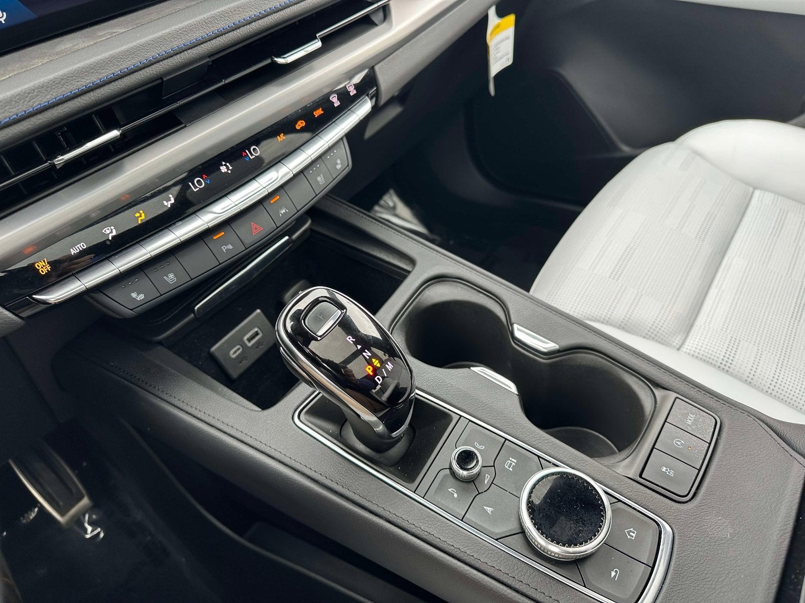 2025 Cadillac XT4 Sport