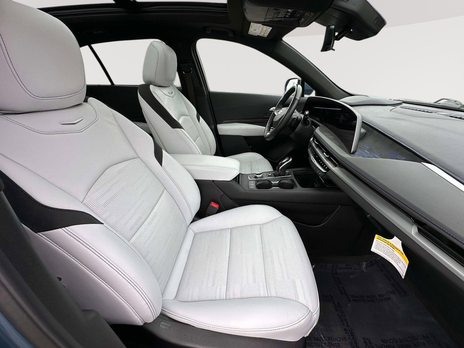 2025 Cadillac XT4 Sport