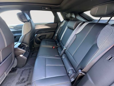 2024 Cadillac LYRIQ Tech