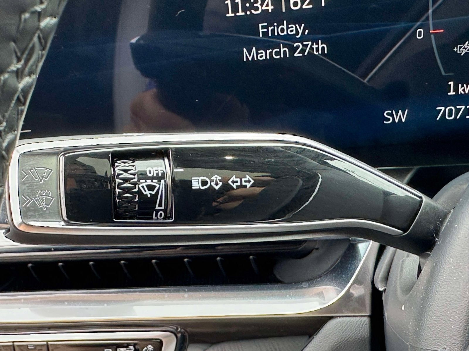 2024 Cadillac LYRIQ Sport 1