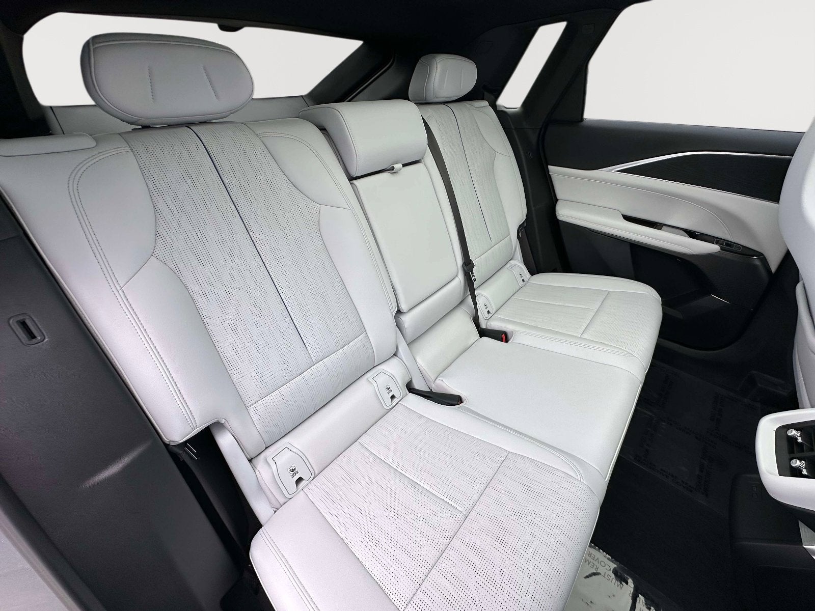 2024 Cadillac LYRIQ Sport 1