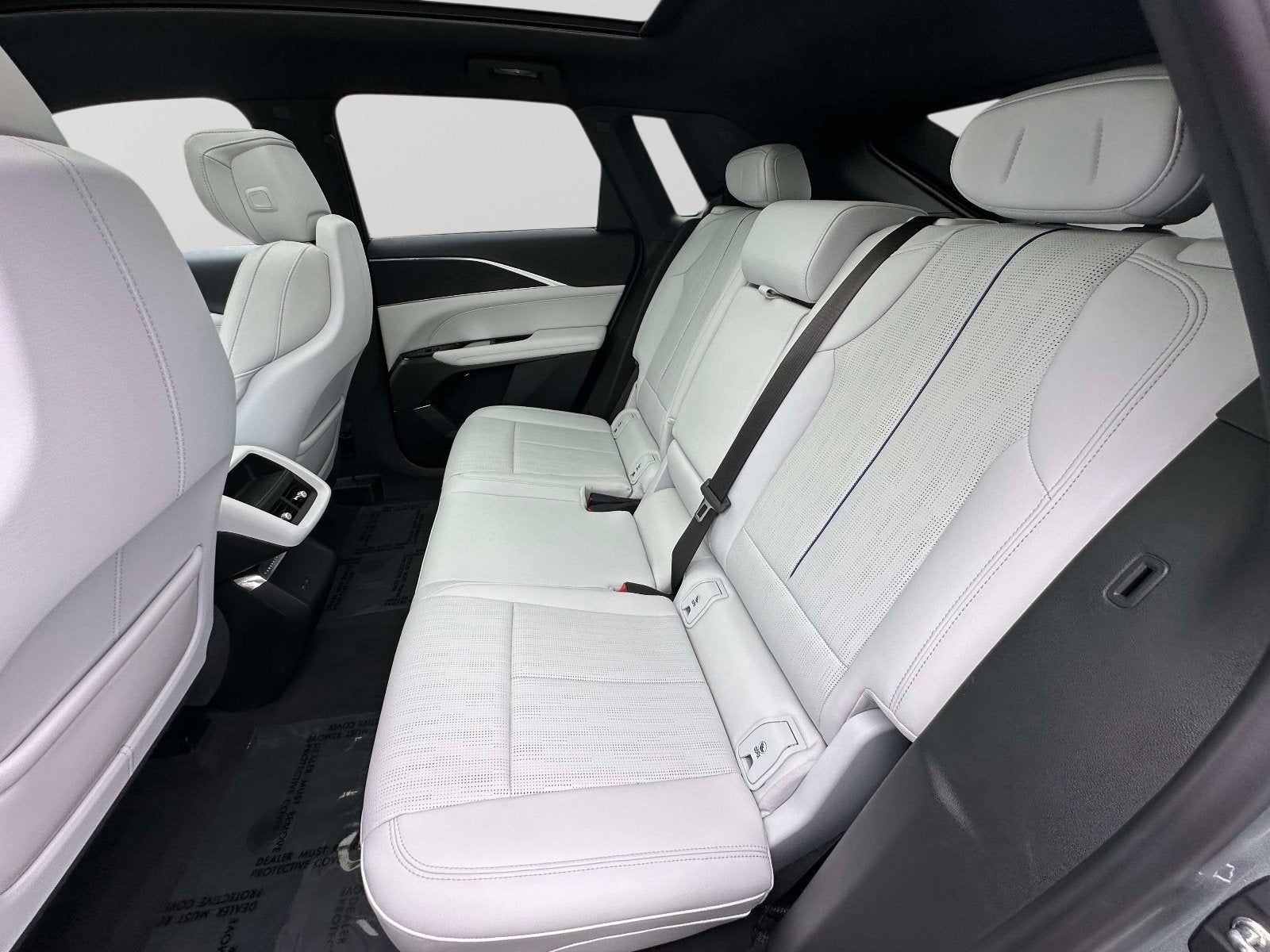 2024 Cadillac LYRIQ Sport 1